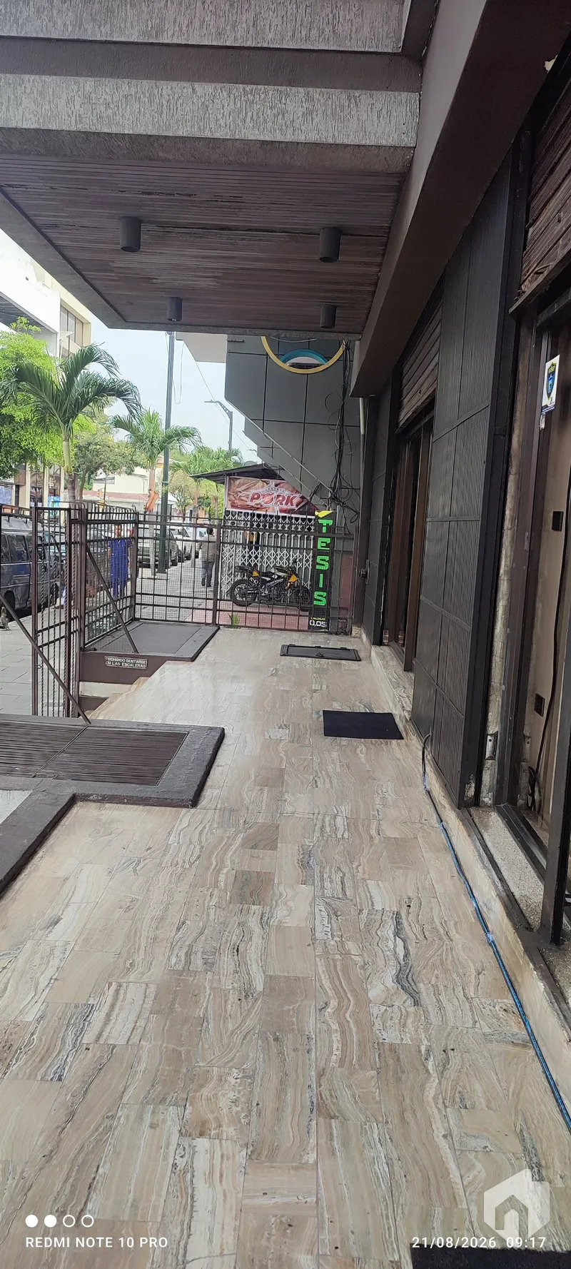 Oficina 72 M2. 📍 Centro Este. Guayaquil |§Quisquís y Tulcán: photo 2