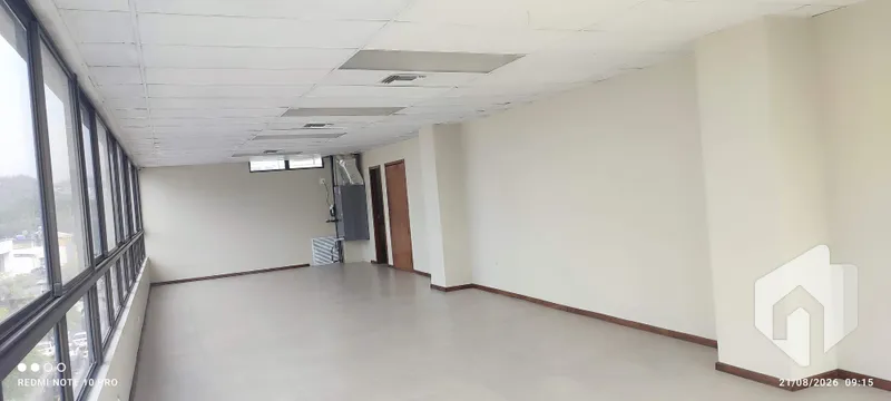 Oficina 72 M2. 📍 Centro Este. Guayaquil |§Quisquís y Tulcán: photo 5